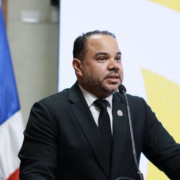 Pablo Ulloa destaca la importancia de garantizar competitividad y protección laboral